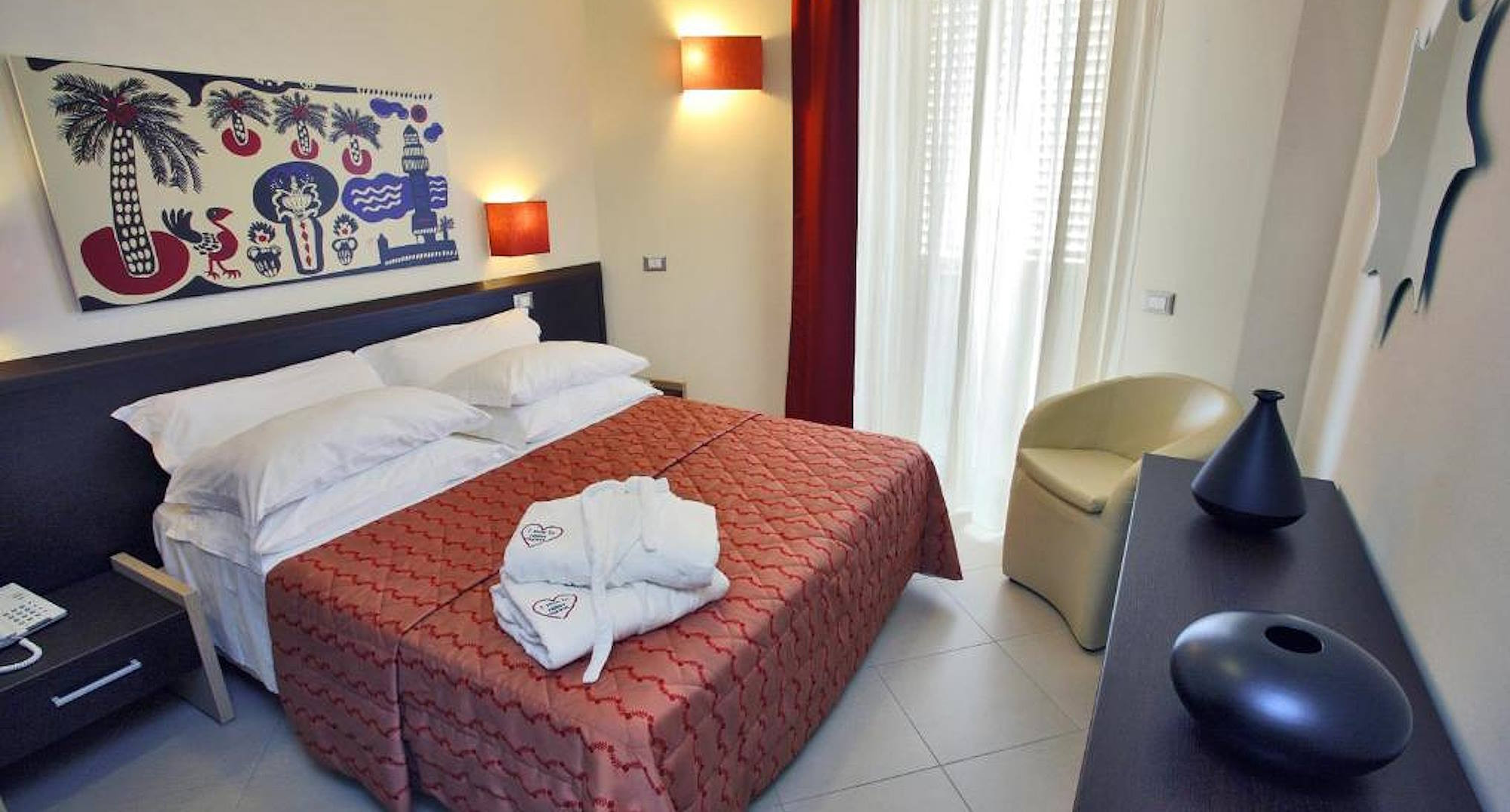media.Club_Family_Hote_Riccione_Village_Aparthotel_appartamenti_vacanze_bilocali_servizi_hotel_camera_2