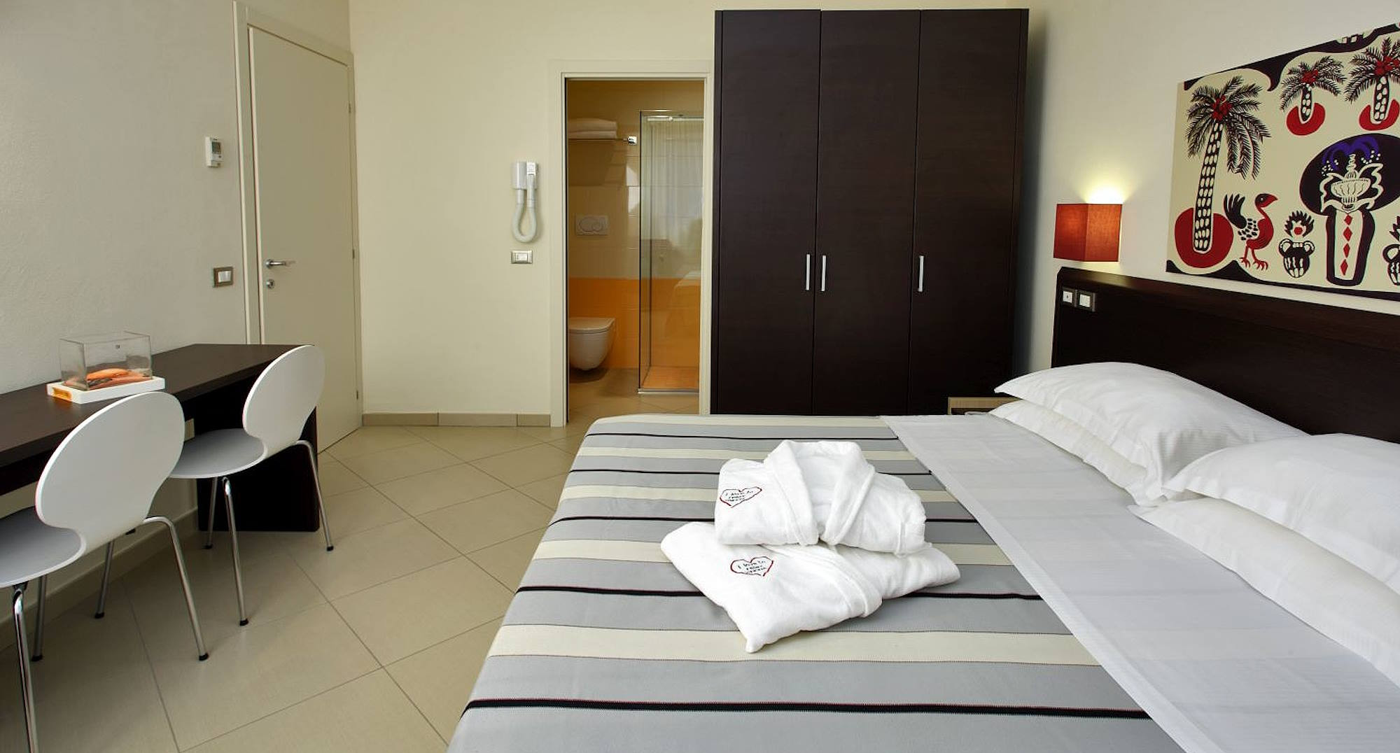 media.Club_Family_Hote_Riccione_Village_Aparthotel_appartamenti_vacanze_bilocali_servizi_hotel_camera_3