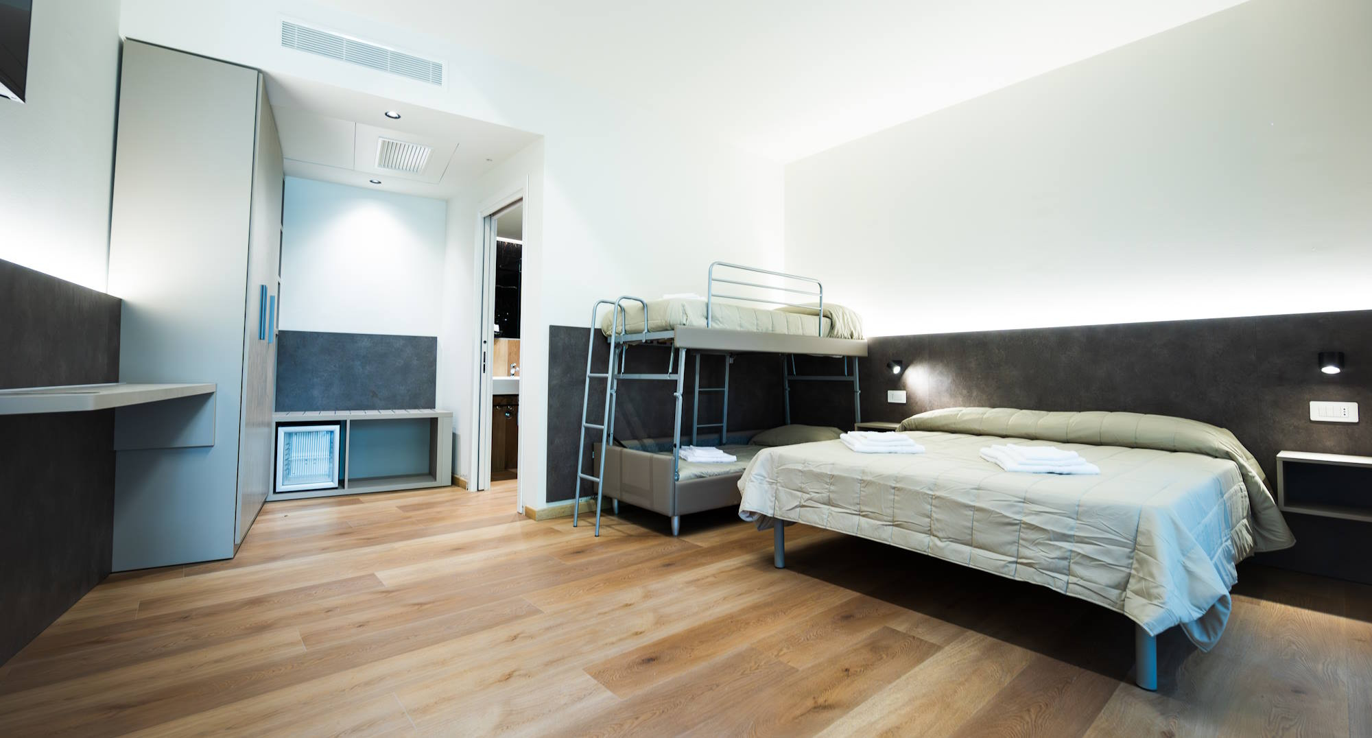 media.CFH_Village_Riccione_camere_Family_Relax_4