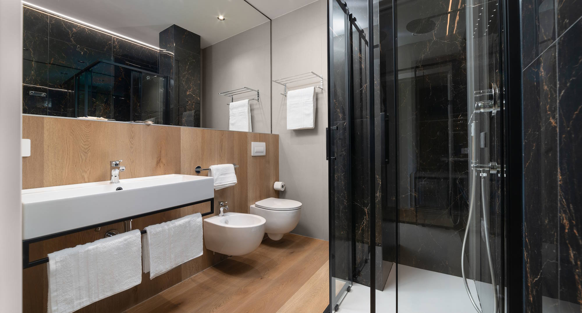 media.CFH_Village_Riccione_camere_Comfort_bagno