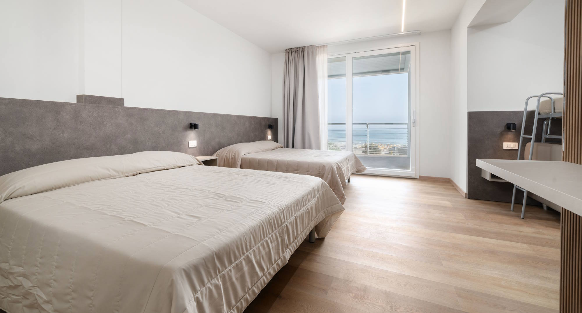 media.CFH_Village_Riccione_camere_Family_XL