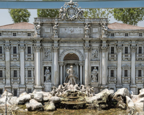 media.Fontana-di-Trevi-Roma-al-parco-tematico-Italia-in-Miniatura-ingressi-gratuiti-per-tutta-la-famiglia-in-vacanza-al-Club-Family-Hotel-Riccione -Village