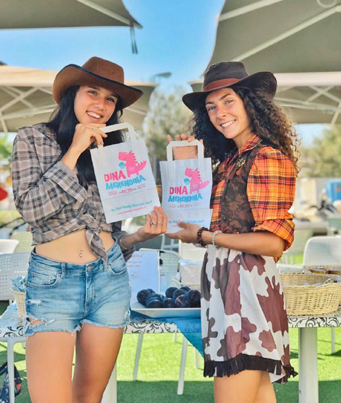 media.Gallery-Dina-Merendina-2-CFH